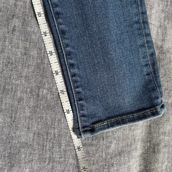 Levi's 711 Skinny Jeans Women's Medium Wash W27 L32 - Picture 8 of 15